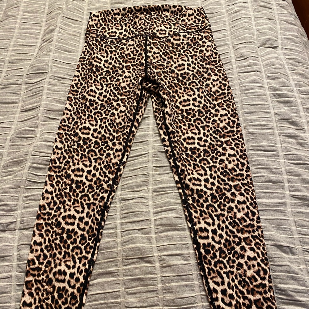 Zyia Leopard Leggings